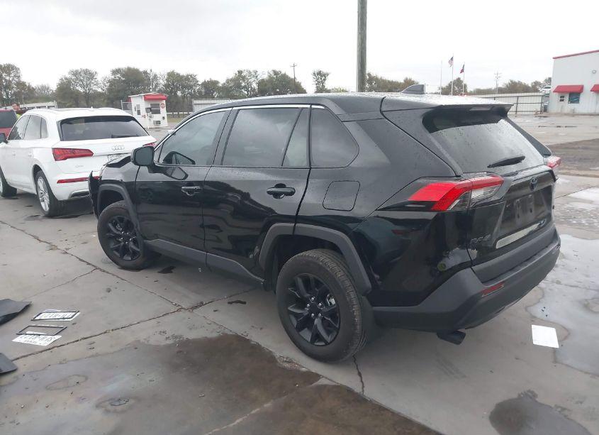 Photo 3 of 2022 Toyota Rav4 LE (VIN 2T3H1RFV1NW219818)