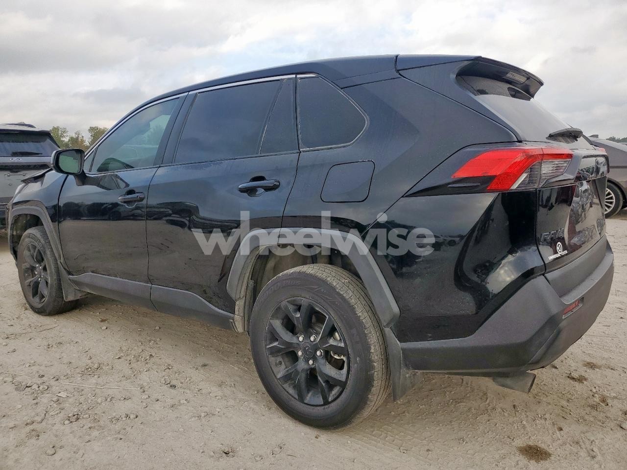 Photo 2 of 2023 TOYOTA RAV4 LE (VIN 2T3H1RFV1PC226210)