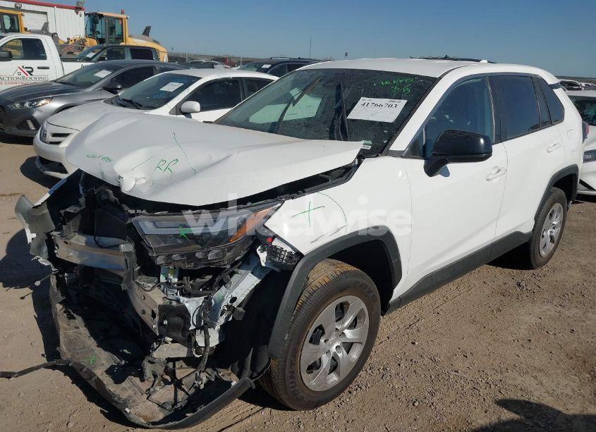 Photo 2 of 2024 Toyota Rav4 LE (VIN 2T3H1RFV1RC254365)