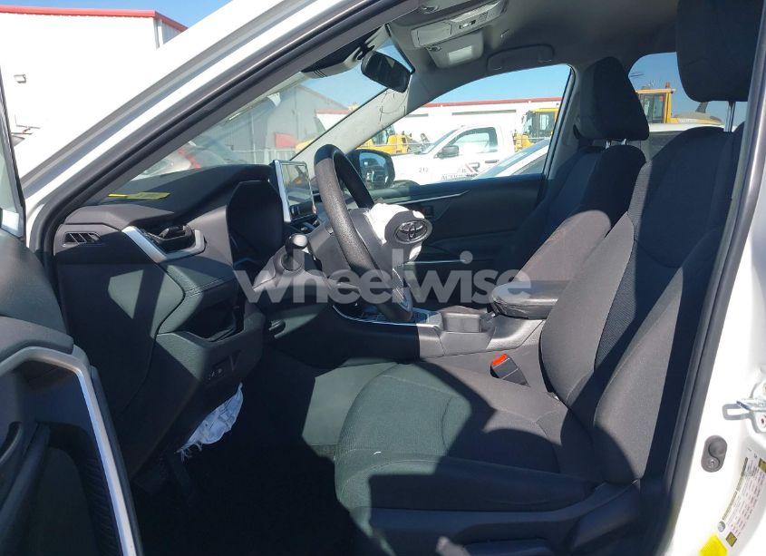 Photo 5 of 2024 Toyota Rav4 LE (VIN 2T3H1RFV1RC254365)