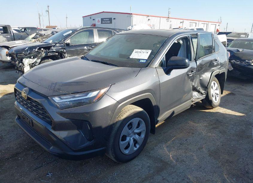 Photo 2 of 2024 Toyota Rav4 LE (VIN 2T3H1RFV1RW336983)