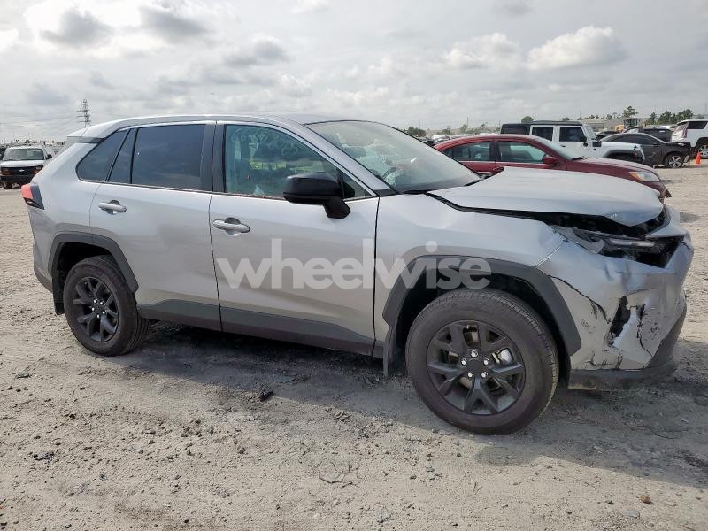 Photo 13 of 2025 TOYOTA RAV4 LE (VIN 2T3H1RFV1SC322492)