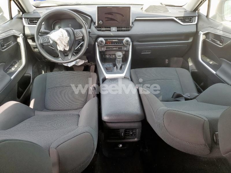 Photo 6 of 2025 TOYOTA RAV4 LE (VIN 2T3H1RFV1SC322492)