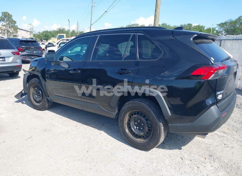 Photo 3 of 2019 Toyota Rav4 LE (VIN 2T3H1RFV2KC003604)