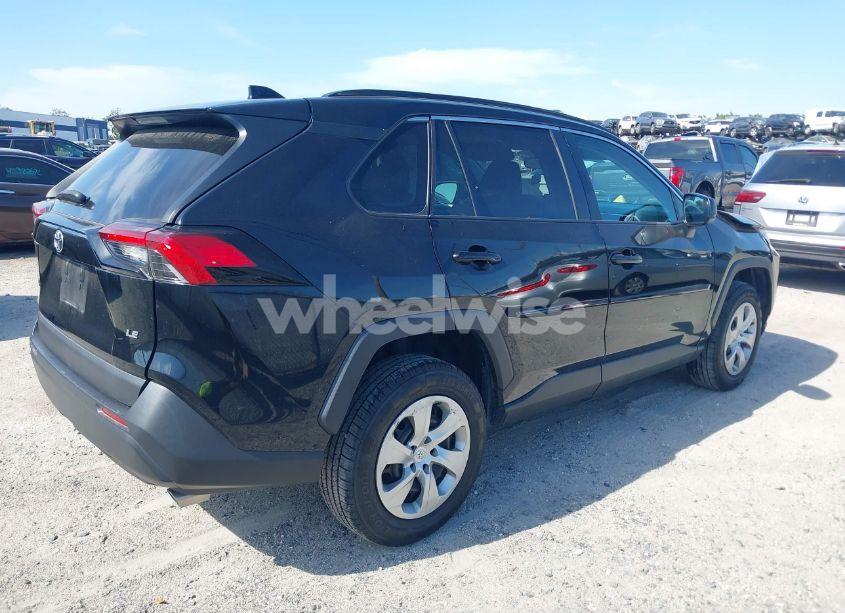Photo 4 of 2019 Toyota Rav4 LE (VIN 2T3H1RFV2KC003604)