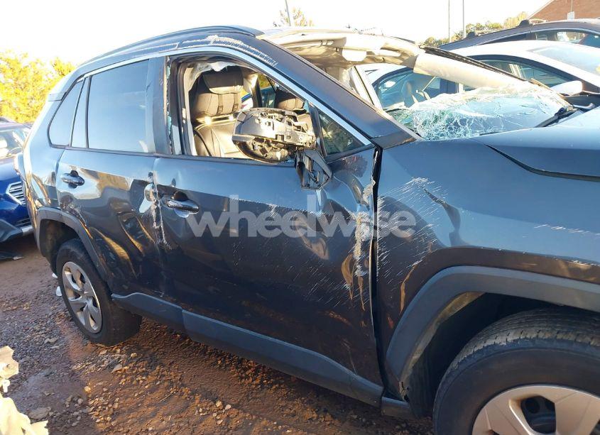 Photo 13 of 2019 Toyota Rav4 LE (VIN 2T3H1RFV2KW037427)