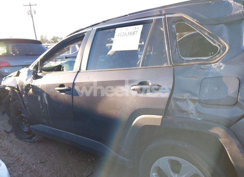 Photo 14 of 2019 Toyota Rav4 LE (VIN 2T3H1RFV2KW037427)