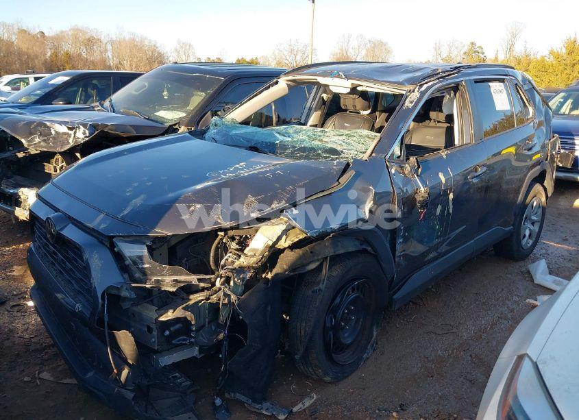 Photo 2 of 2019 Toyota Rav4 LE (VIN 2T3H1RFV2KW037427)