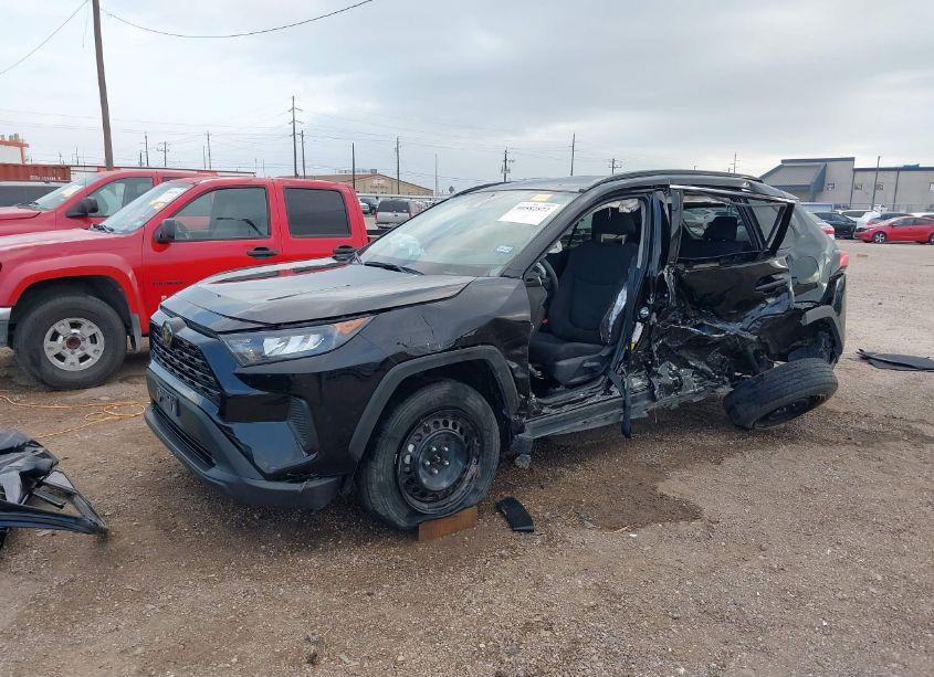 Photo 2 of 2021 Toyota Rav4 LE (VIN 2T3H1RFV2MC116746)