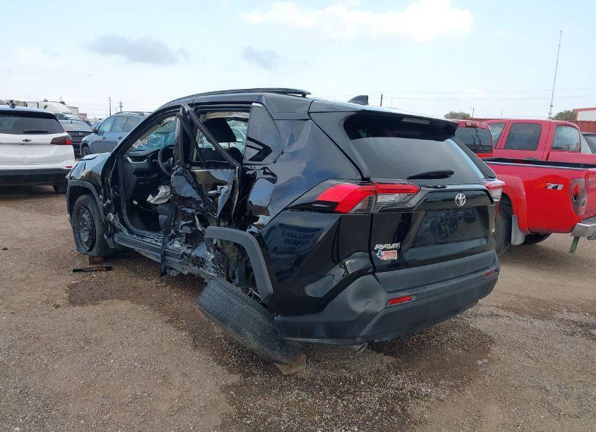 Photo 3 of 2021 Toyota Rav4 LE (VIN 2T3H1RFV2MC116746)