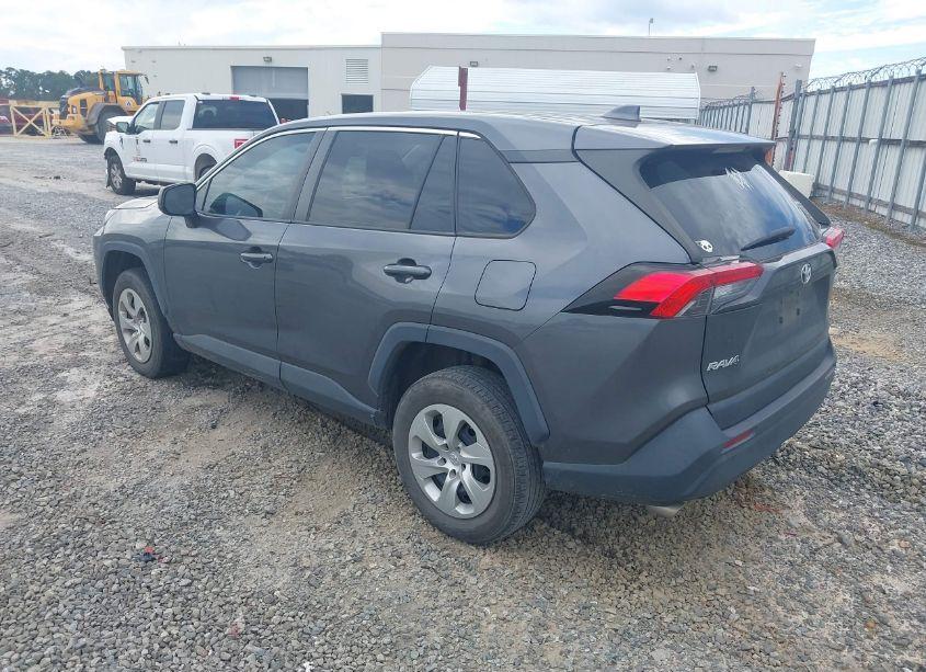 Photo 3 of 2022 Toyota Rav4 LE (VIN 2T3H1RFV2NC178424)
