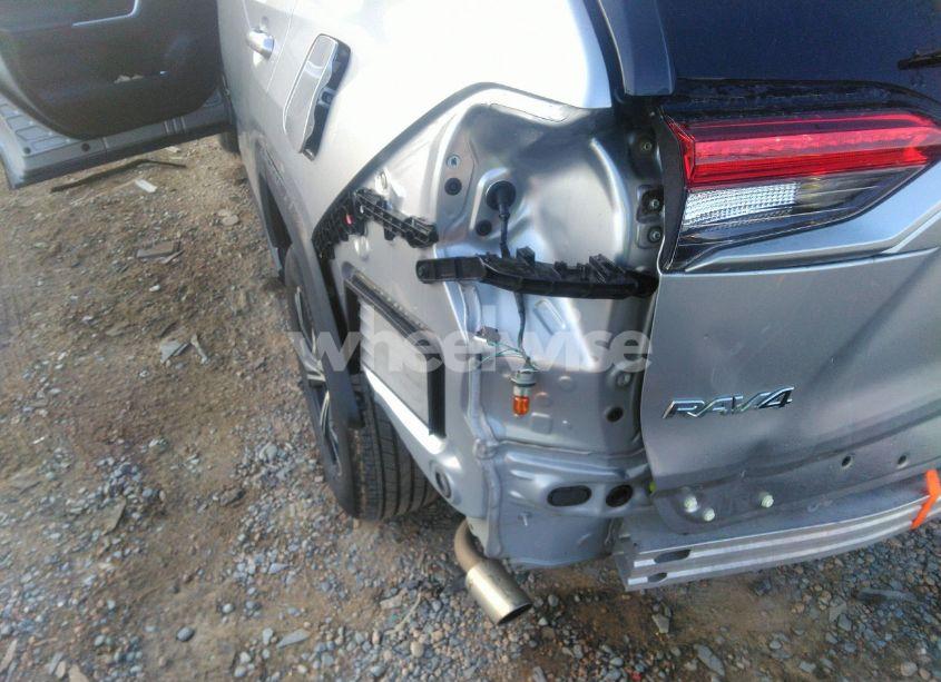 Photo 18 of 2022 Toyota Rav4 LE (VIN 2T3H1RFV2NC185132)