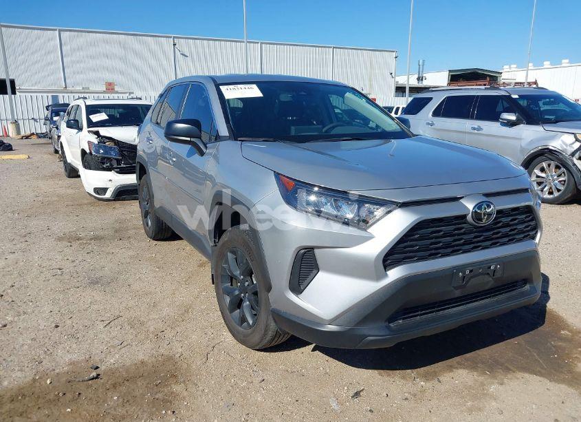 2022 Toyota Rav4 LE (VIN 2T3H1RFV2NW221092) main photo