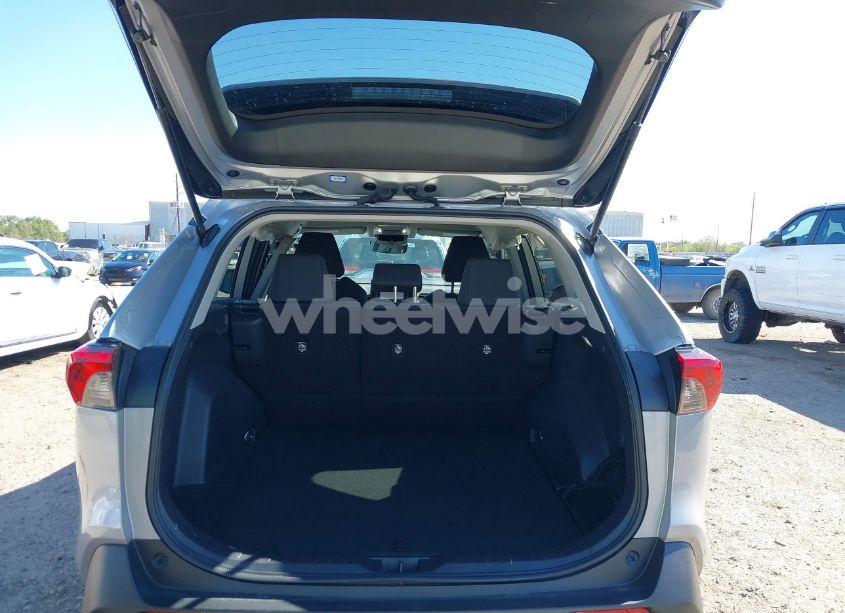 Photo 18 of 2022 Toyota Rav4 LE (VIN 2T3H1RFV2NW221092)