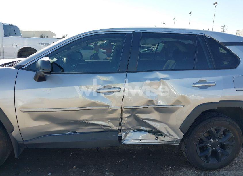 Photo 6 of 2022 Toyota Rav4 LE (VIN 2T3H1RFV2NW221092)