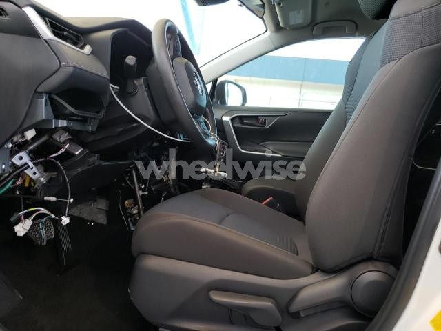 Photo 12 of 2025 TOYOTA RAV4 LE (VIN 2T3H1RFV2SC323179)