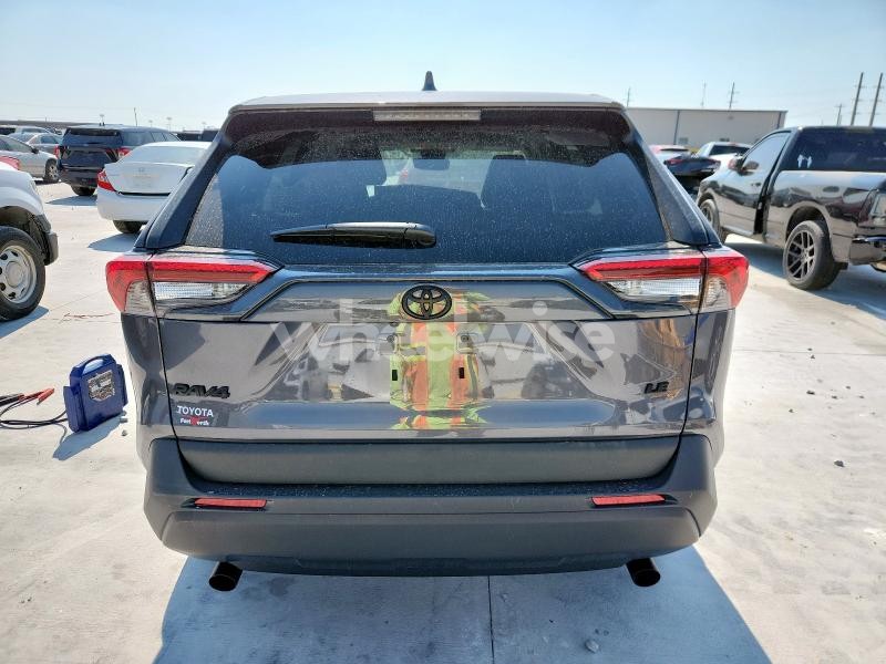 Photo 3 of 2025 TOYOTA RAV4 LE (VIN 2T3H1RFV2SC334487)