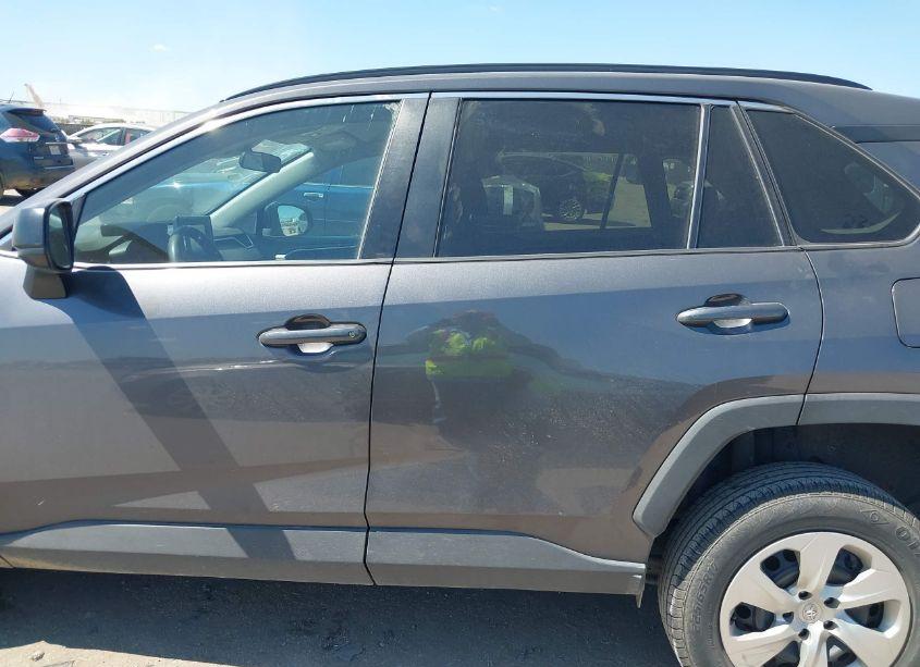 Photo 14 of 2019 Toyota Rav4 LE (VIN 2T3H1RFV3KW030020)
