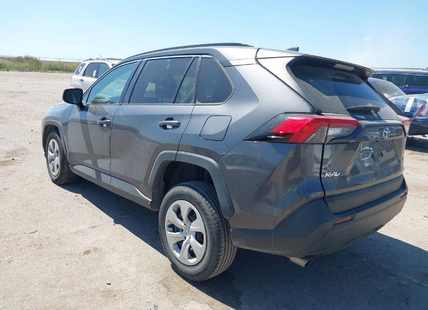 Photo 3 of 2019 Toyota Rav4 LE (VIN 2T3H1RFV3KW030020)