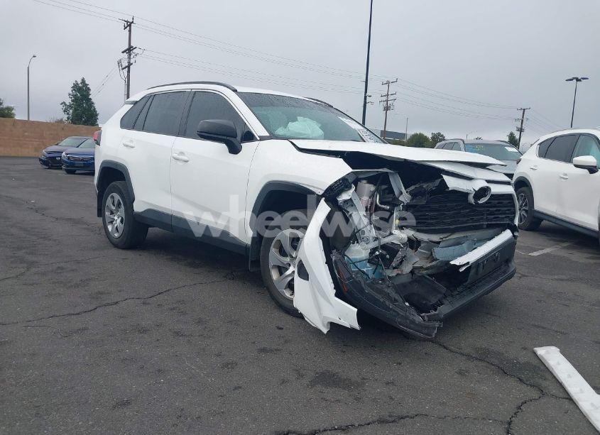 2021 Toyota Rav4 LE (VIN 2T3H1RFV3MW166926) main photo