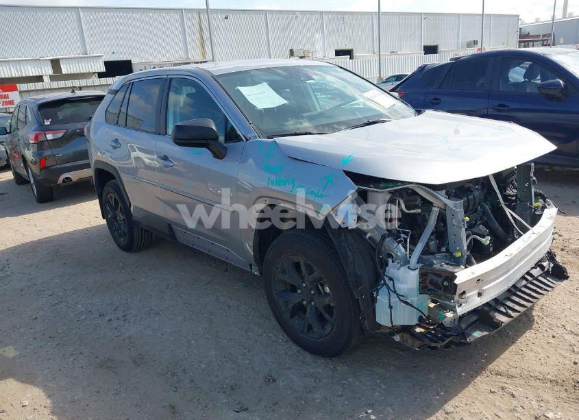 2024 Toyota Rav4 LE (VIN 2T3H1RFV3RC275685) main photo