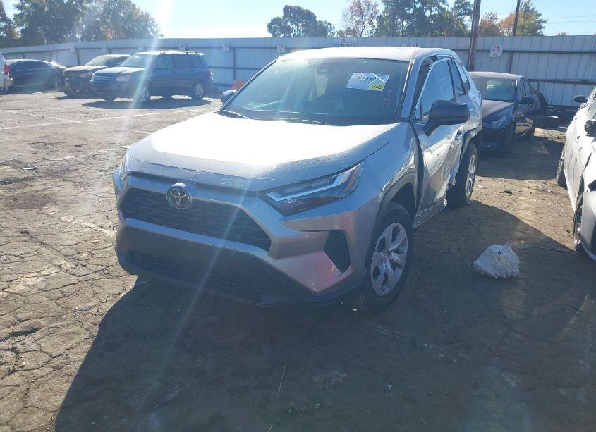 Photo 2 of 2024 Toyota Rav4 LE (VIN 2T3H1RFV3RC290476)