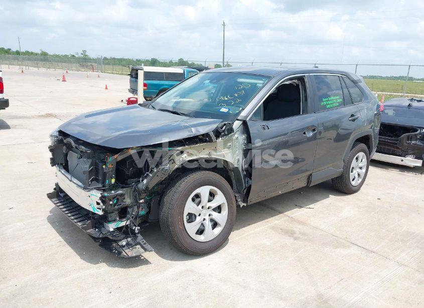 Photo 2 of 2024 Toyota Rav4 LE (VIN 2T3H1RFV3RW349850)