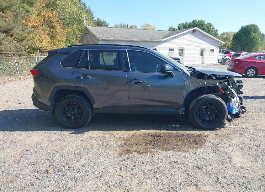 Photo 14 of 2019 Toyota Rav4 LE (VIN 2T3H1RFV4KC022946)