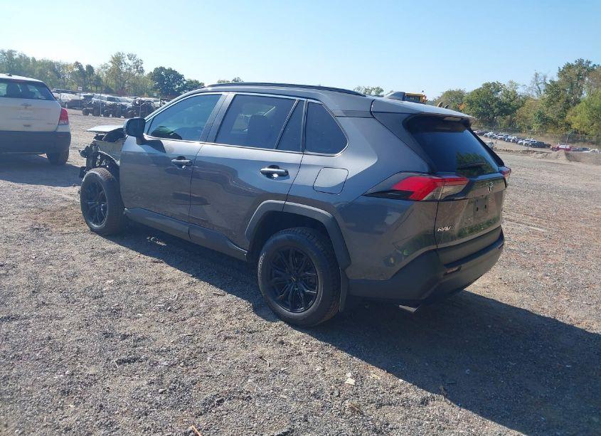 Photo 3 of 2019 Toyota Rav4 LE (VIN 2T3H1RFV4KC022946)