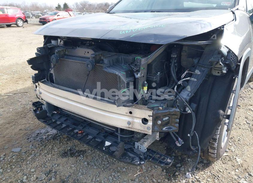 Photo 6 of 2019 Toyota Rav4 LE (VIN 2T3H1RFV4KW006972)