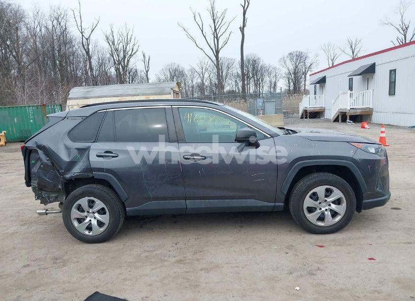Photo 14 of 2019 Toyota Rav4 LE (VIN 2T3H1RFV4KW040927)