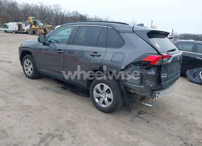 Photo 3 of 2019 Toyota Rav4 LE (VIN 2T3H1RFV4KW040927)