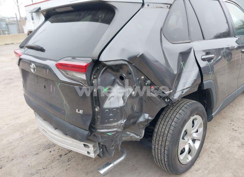 Photo 6 of 2019 Toyota Rav4 LE (VIN 2T3H1RFV4KW040927)