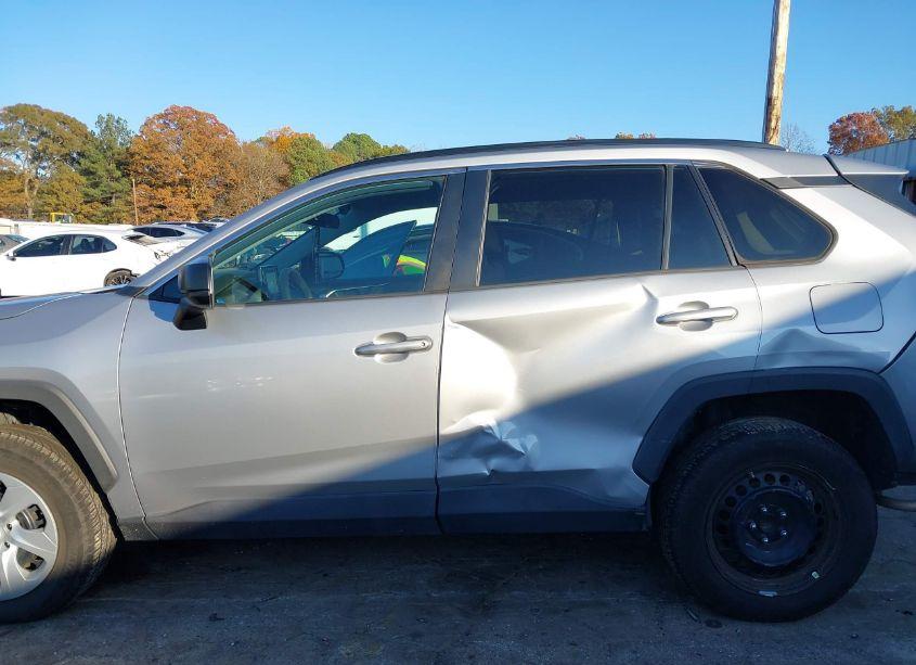 Photo 14 of 2019 Toyota Rav4 LE (VIN 2T3H1RFV4KW042659)