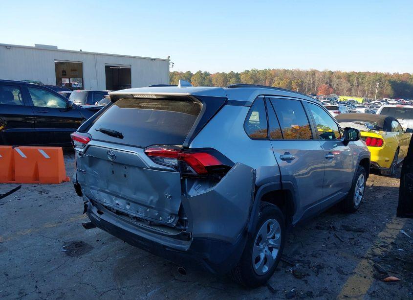 Photo 4 of 2019 Toyota Rav4 LE (VIN 2T3H1RFV4KW042659)