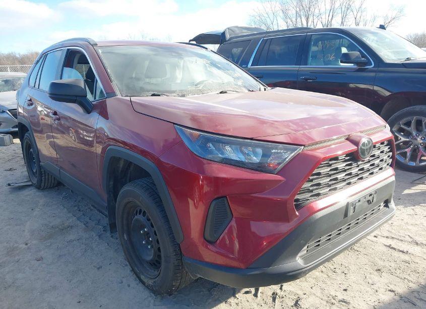 2019 Toyota Rav4 LE (VIN 2T3H1RFV4KW046517) main photo