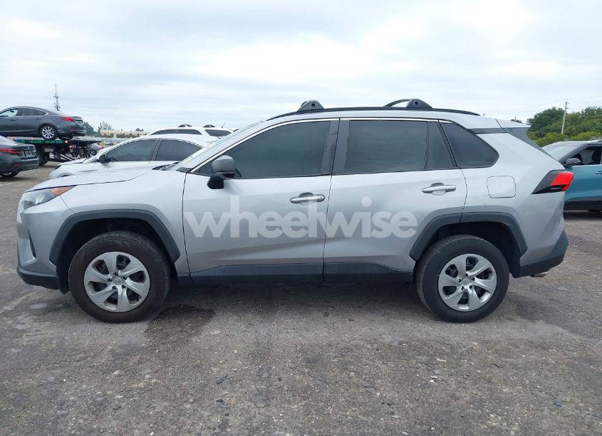 Photo 14 of 2020 Toyota Rav4 LE (VIN 2T3H1RFV4LC077558)