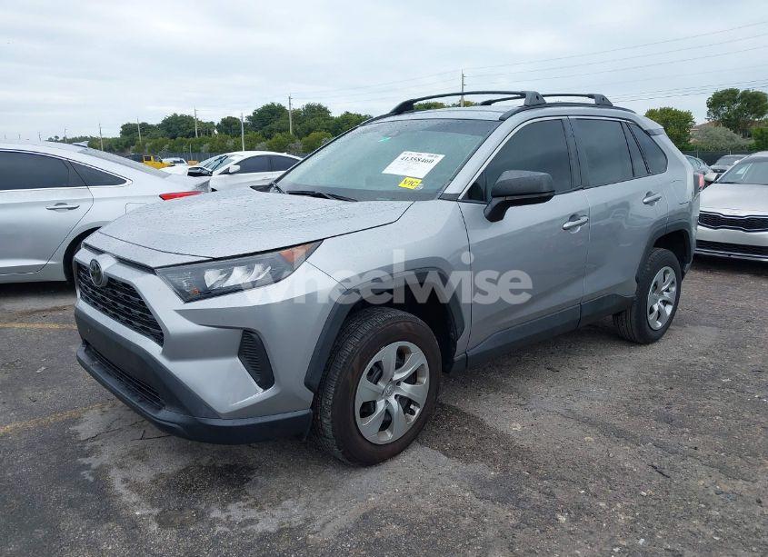 Photo 2 of 2020 Toyota Rav4 LE (VIN 2T3H1RFV4LC077558)