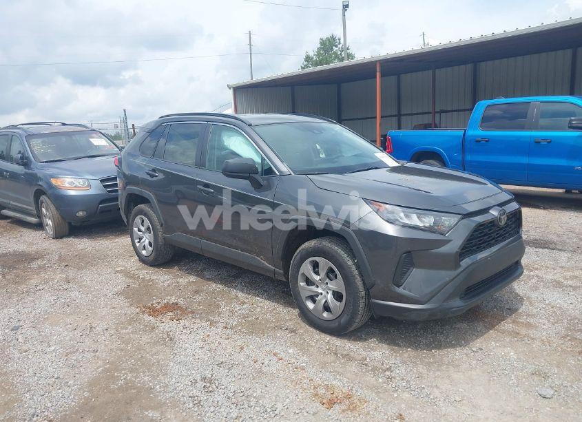 2020 Toyota Rav4 LE (VIN 2T3H1RFV4LW059642) main photo