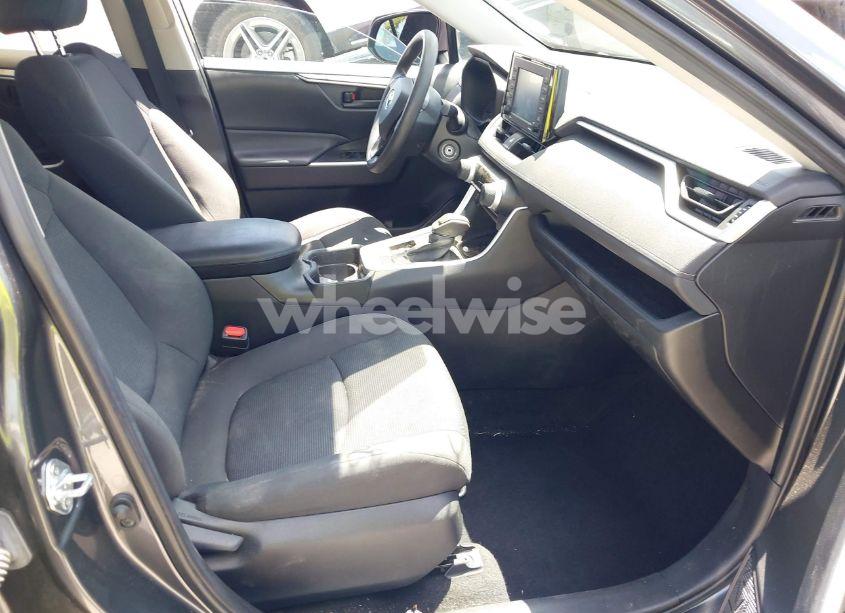 Photo 5 of 2021 Toyota Rav4 LE (VIN 2T3H1RFV4MC114061)