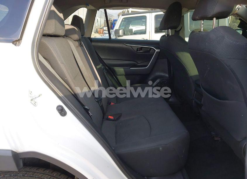 Photo 8 of 2021 Toyota Rav4 LE (VIN 2T3H1RFV4MW121798)