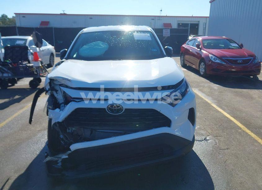 Photo 12 of 2022 Toyota Rav4 LE (VIN 2T3H1RFV4NC182474)