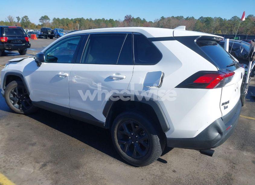 Photo 3 of 2022 Toyota Rav4 LE (VIN 2T3H1RFV4NC182474)