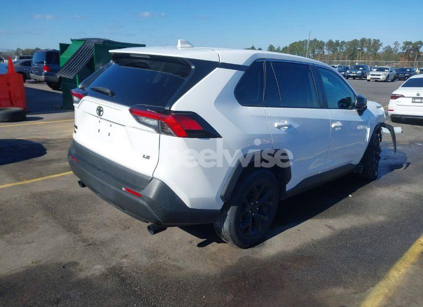 Photo 4 of 2022 Toyota Rav4 LE (VIN 2T3H1RFV4NC182474)