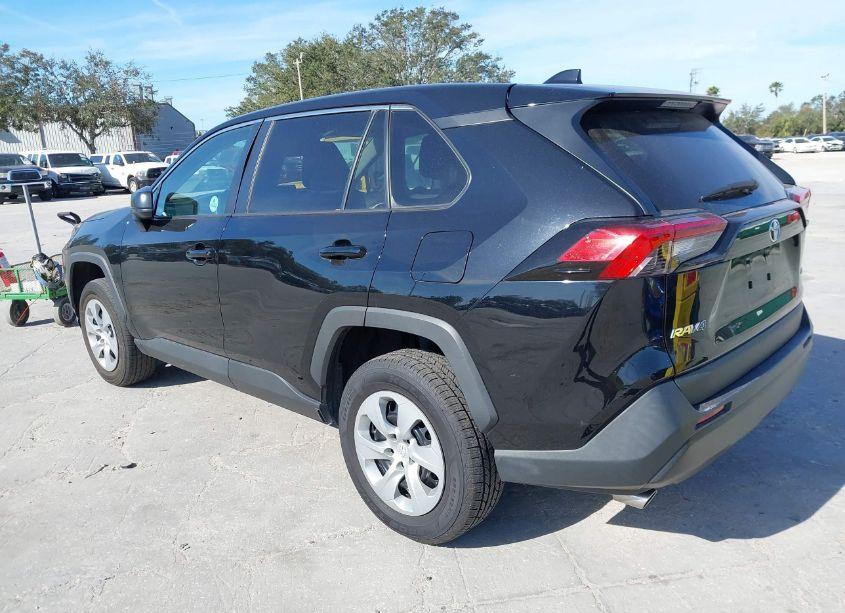 Photo 3 of 2022 Toyota Rav4 LE (VIN 2T3H1RFV4NW208960)