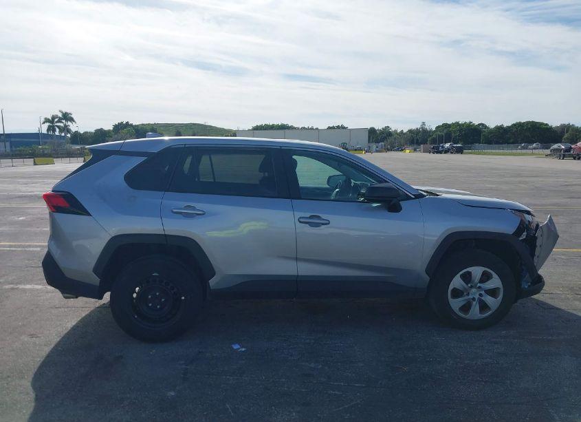 Photo 13 of 2023 Toyota Rav4 LE (VIN 2T3H1RFV4PW283550)