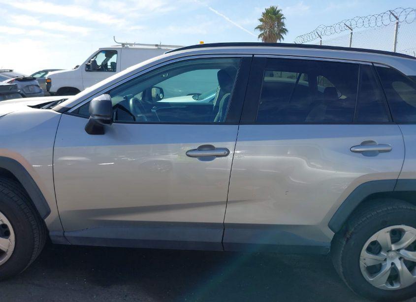 Photo 15 of 2019 Toyota Rav4 LE (VIN 2T3H1RFV5KC006531)