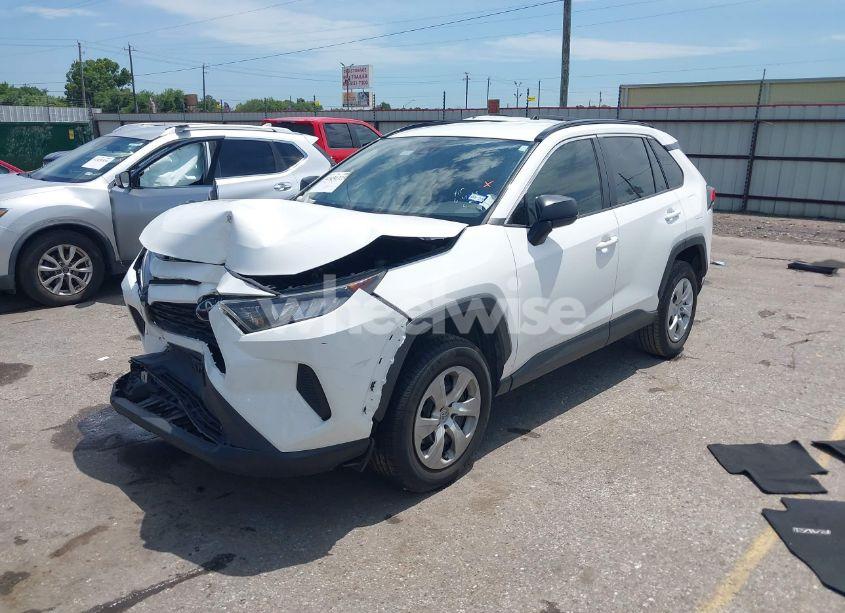 Photo 2 of 2019 Toyota Rav4 LE (VIN 2T3H1RFV5KC026701)
