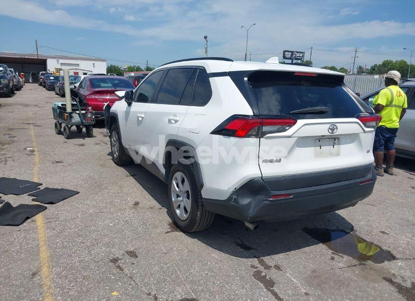 Photo 3 of 2019 Toyota Rav4 LE (VIN 2T3H1RFV5KC026701)