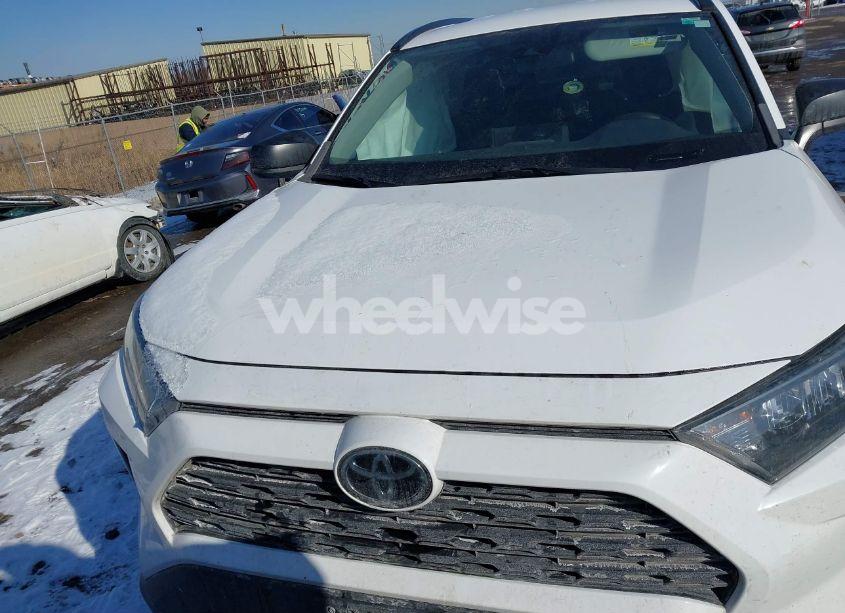 Photo 12 of 2019 Toyota Rav4 LE (VIN 2T3H1RFV5KW037812)